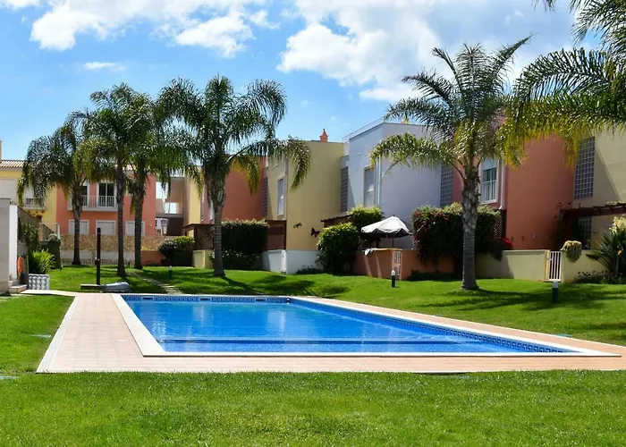 Old Village Prestige 102